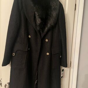 Guess- Elegant Black Double-Breasted Women's Coat